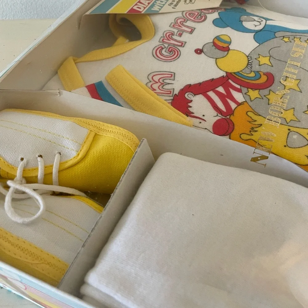 Vintage Babyfair Newborn Gift Set Yellow and White Three Piece Fits to 6 months